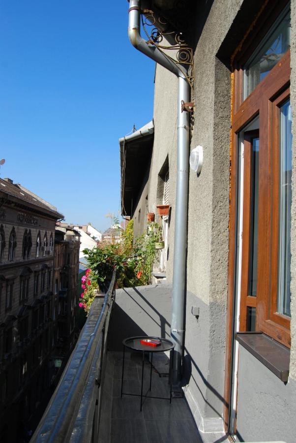 Luxurious Apartment With Balconies In Downtown Bp Budapeszt Zewnętrze zdjęcie