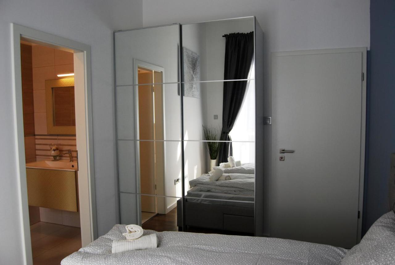 Luxurious Apartment With Balconies In Downtown Bp Budapeszt Zewnętrze zdjęcie